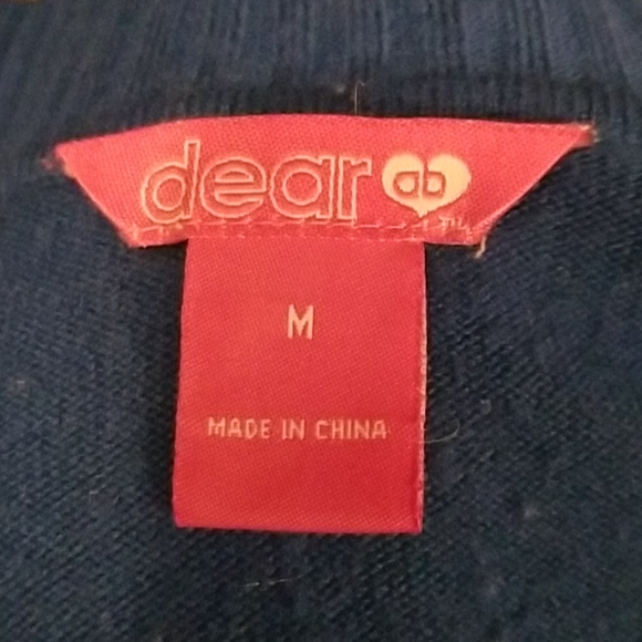 Deep V-neck womens sweater - Picture 3 of 3